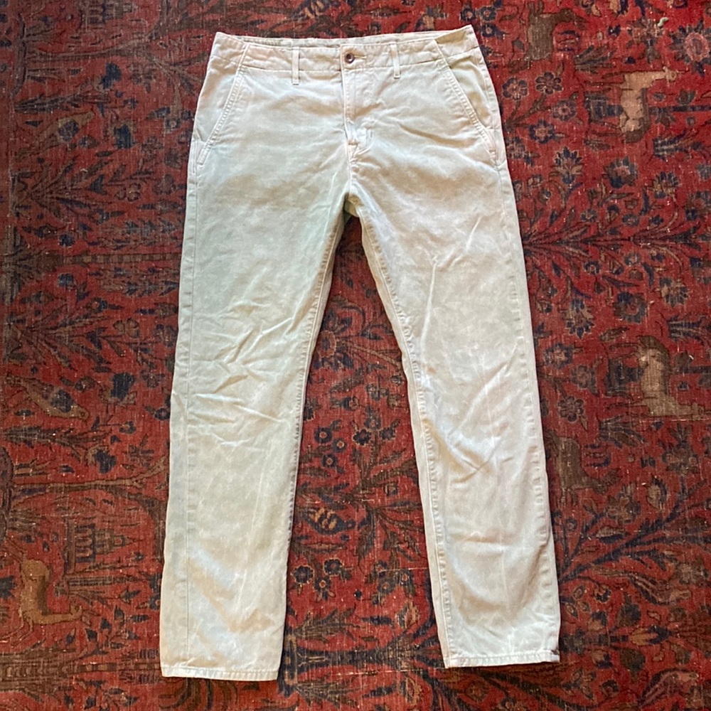 Mens Chino Levi’s (olive)